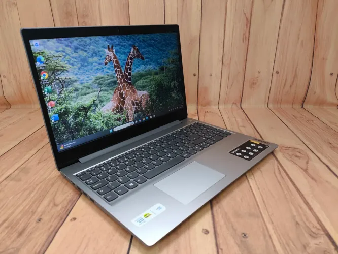 Notebook Lenovo IdeaPad 3 i5 10ª Geração, 12GB RAM, SSD NVMe 256GB, garantia