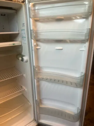 Vendo geladeira