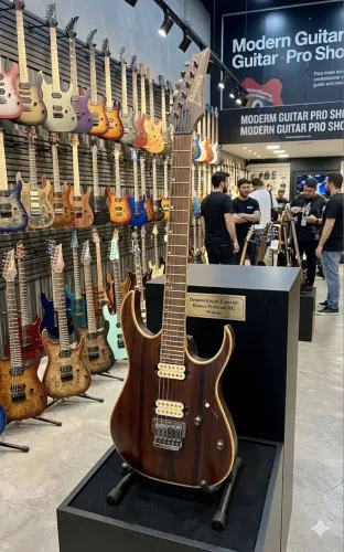 Guitarra Ibanez Premium RG721