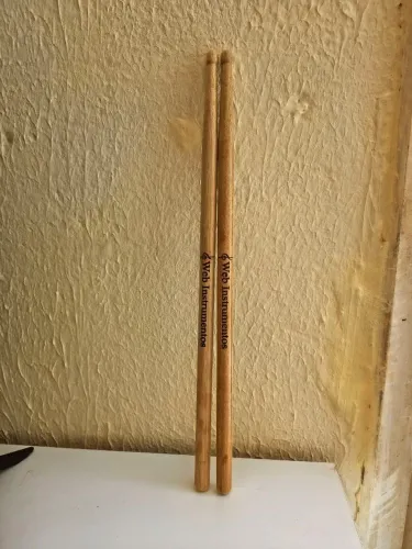 Baquetas de madeira para bateria