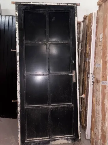 Porta de ferro 1,00x 2,25