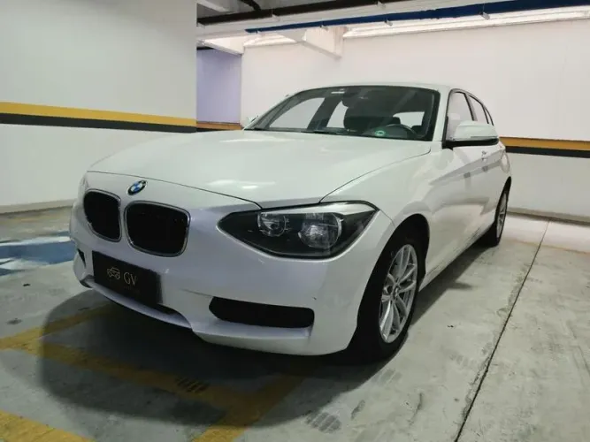 BMW 116IA 1.6 TB 16V 136cv 5P 2013