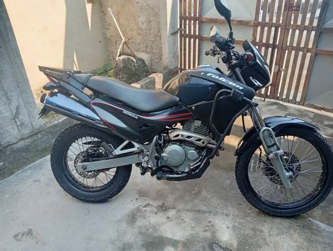 Falcon 400 raridade.