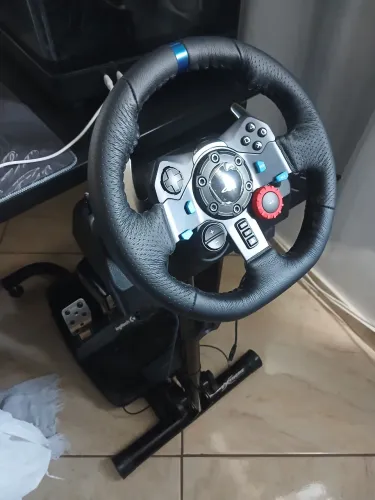 Volante logitech g29 + cockpit
