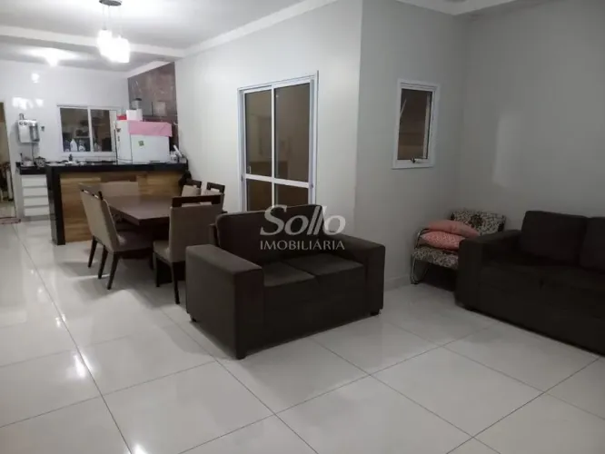 Venda Casa em condomínio JARDIM HOLANDA
