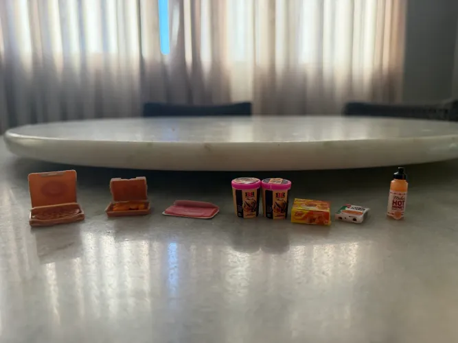Mini brands