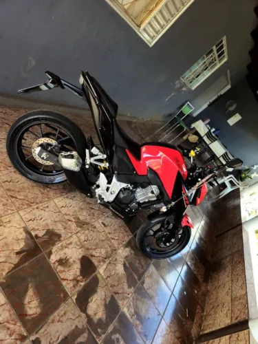 Twister300f em perfeito estado 7.000 km apenas 