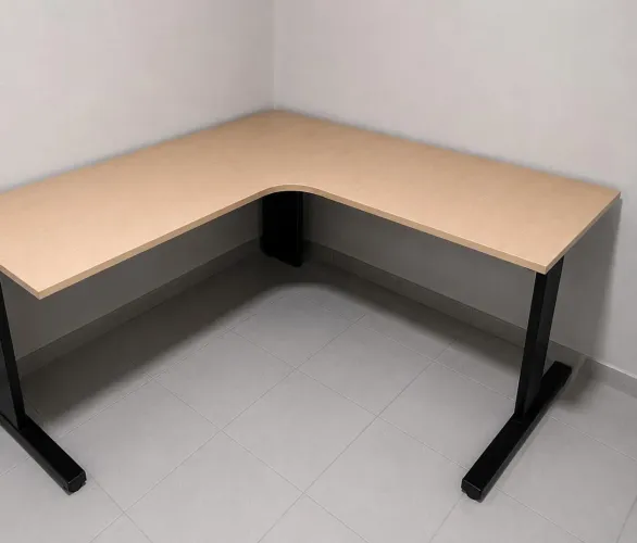 MESA DE ESCRITÓRIO