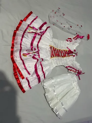 Vestido noivinha caipira