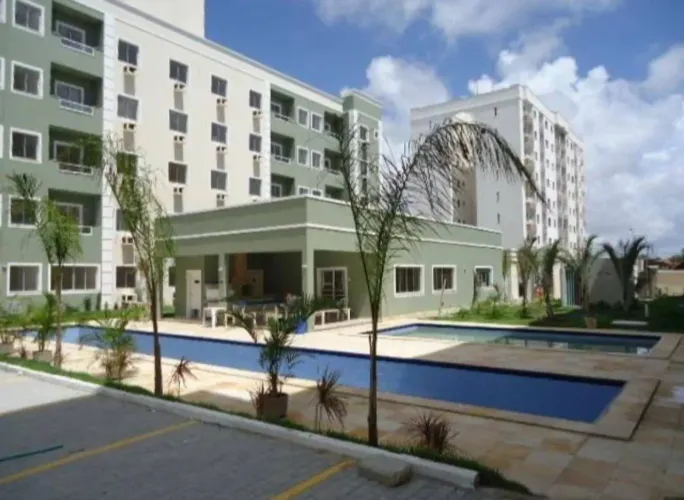 Apartamento semi-mobiliado na Cidade 2000