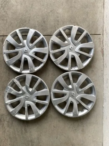 JOGO CALOTAS ARO 15 ORIGINAIS RENAULT SANDERO LOGAN 2012 2019 C/ DETALHE