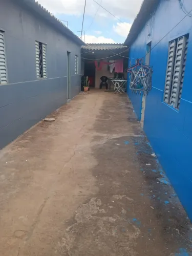 Alugo barraco de lado qnn 01