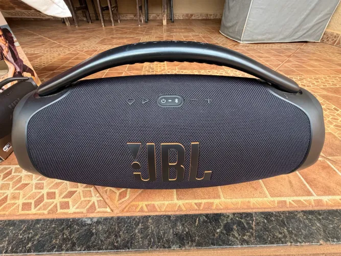 JBL Bombox Wifi
