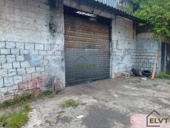 Terreno com Salão e Casa na Vila Osasco | 255m² Próximo à Estação.