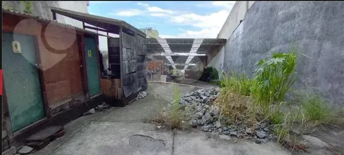Galpão Comercial 1.887m² - Centro
