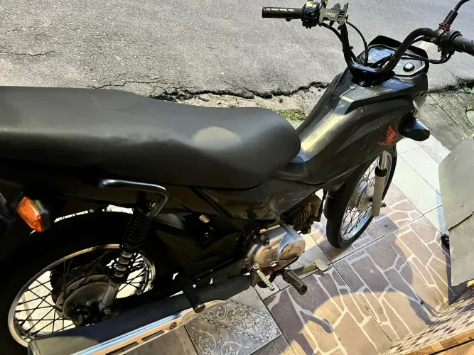 MOTO POP 110i 2024 PRETA