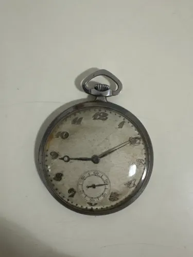 Relógio de bolso antigo