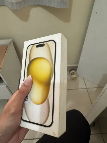Iphone 15 - na caixa