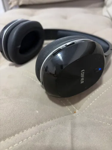 Fone de ouvido Bluetooth Edifier W806BT