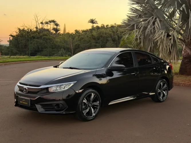 Honda Civic Sedan EXL 2.0 Flex 16V Aut.4p 2017