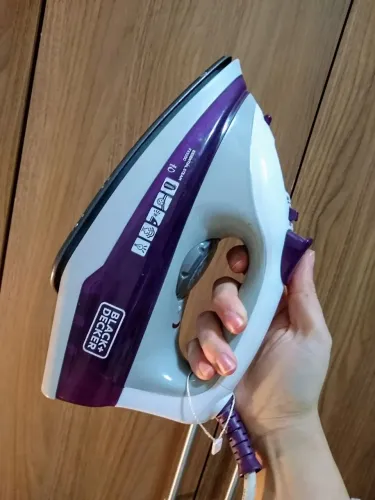 Ferro de Passar a Vapor Black Decker