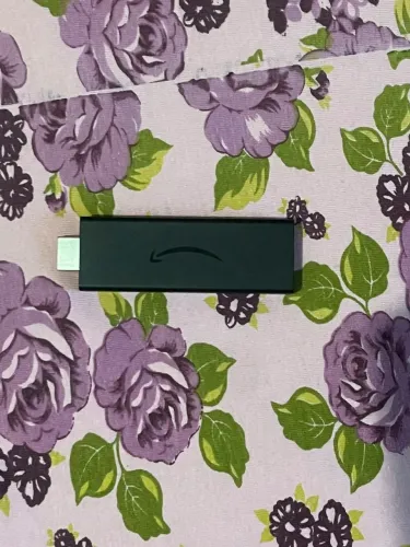 AMAZON FIRE STICK HD COM CONTROLE REMOTO POR VOZ 