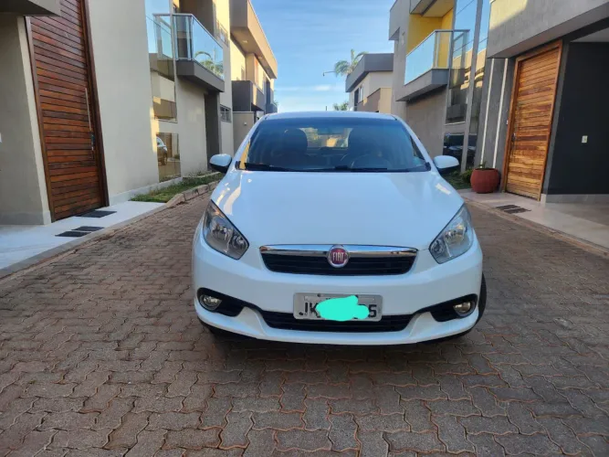 Fiat Grand Siena Attrac. 1.4 EVO F.flex 8V 2014
