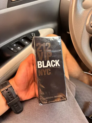 Perfume 212 vip black 100ml