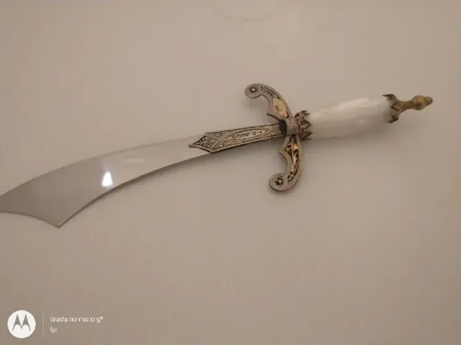 Abridor de Cartas Vintage Estilo Espada de Toledo