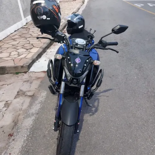 Vendo Moto Fazer fz15