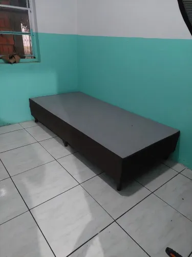 Cama de solteiro (adulto e criança)