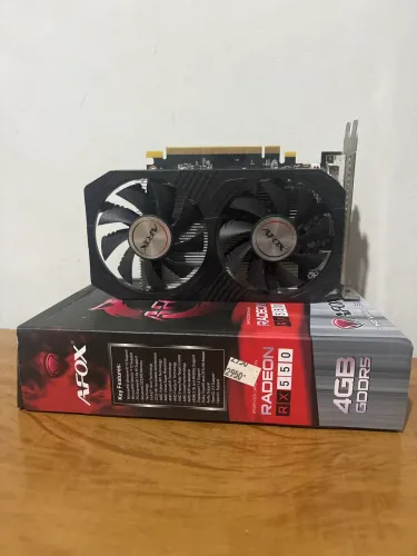 Placa de Vídeo AMD Radeon RX 550 4GB GDDR5 AFOX - Perfeito Estado