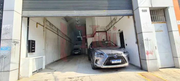 LOCAÇÃO COM 1827M2 COM ELEVADOR EM BOM RETIRO