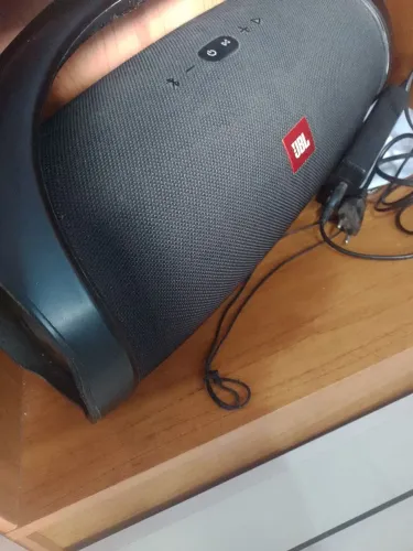 Caixa de som JBL original boombox