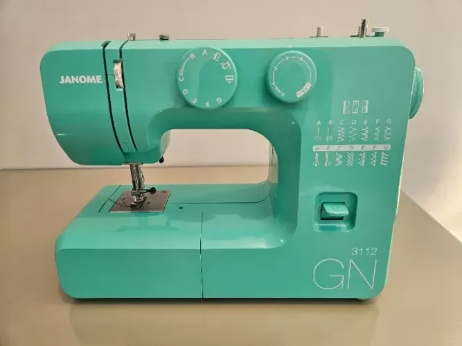 Maquina de costura JANOME 3112 GN