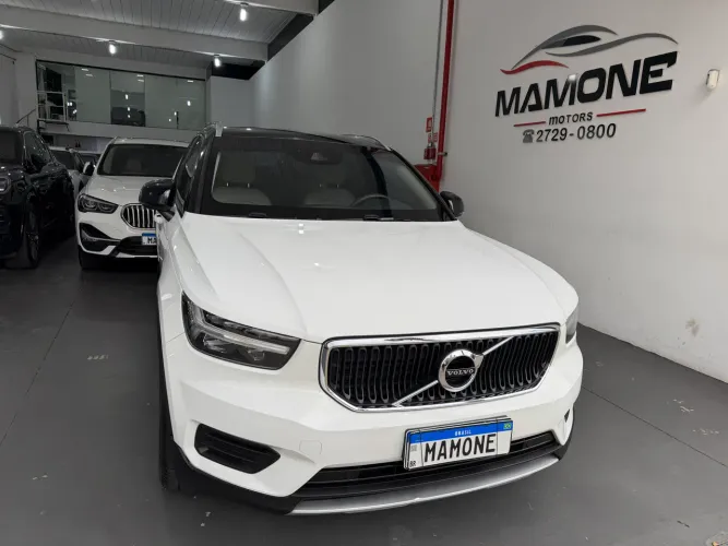 Volvo XC40 XC 40 T-4 Momentum 2.0 190cv FWD 2018