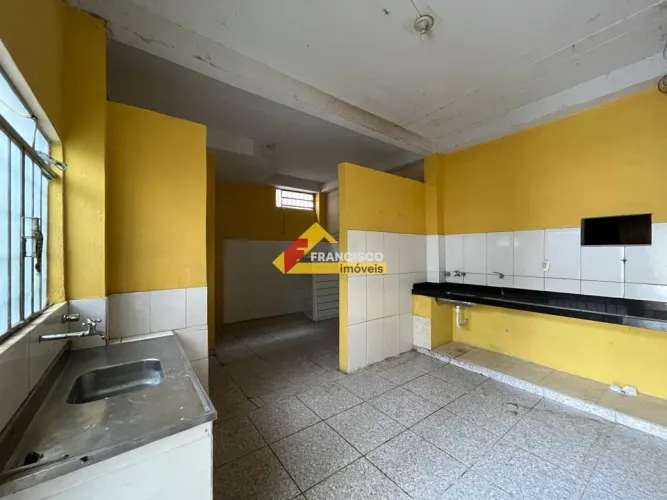 Loja localizada no bairro Bela Vista