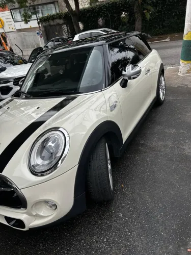 Mini Cooper S 2.0 Turbo 16V 3P Aut. 2015