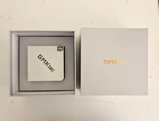 Mini PC GMKtec Nucbox M8 AMD Ryzen 5 PRO 6650H / Memória 16GB / SSD 512 / Windows 11