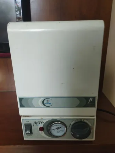 Esterilizador elétrico 3 estojos e uma pinça profissional