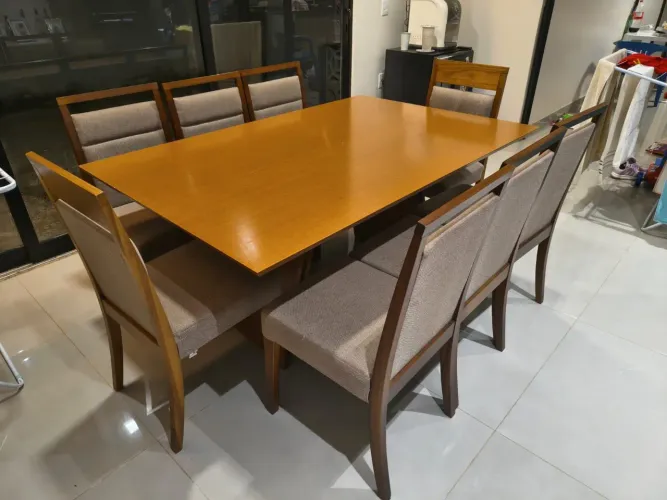 Mesa 8 lugares