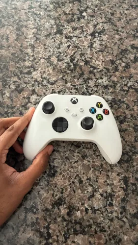Controle Xbox Séries - NÃO LIGA