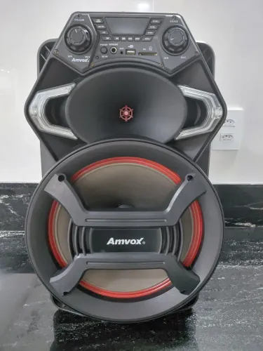 Caixa bluetooth Amvox 550 - leia descrição