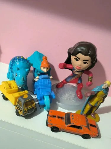lote brinquedo mcdonalds - kinder ovo - variado bonecos coleção