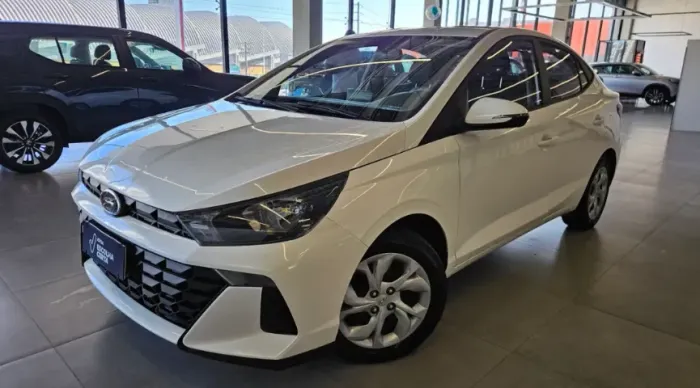 Hyundai HB20S Comfort Plus 1.0 Flex 12V Mec. 2025