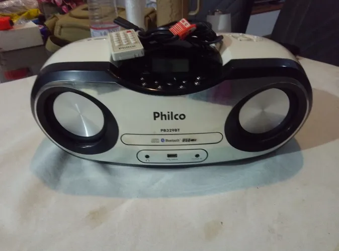 Microsystem Philco com bluetooth e toca cd's, muuuuuuito novo, usado duas vezes apenas