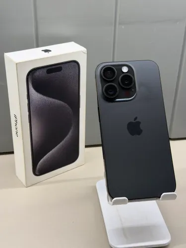 iPhone 15 pro 128gb Preto Semi Novo | Loja Física