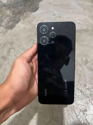 Redimi 12 256gb e A11 65GB