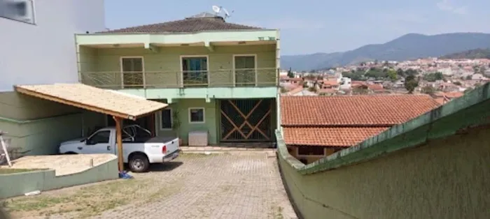 Casa com 3 dormitórios à venda, 250 m² por R$ 950.000,00 - Jardim Real - Bom Jesus dos Per