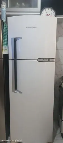 Geladeira Brastemp Frost Free branca 